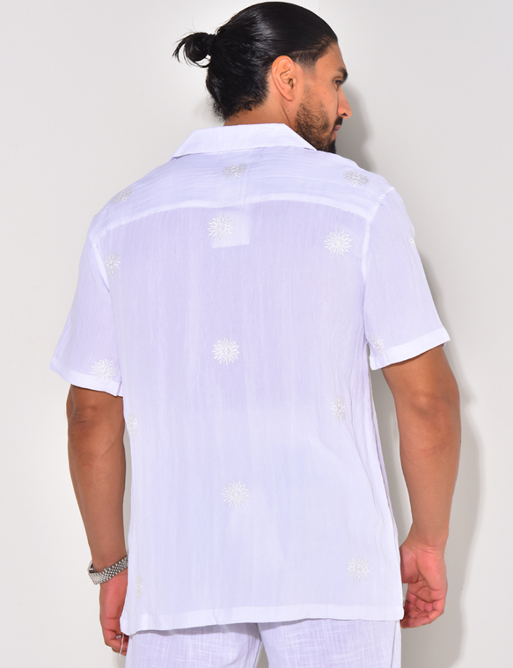 Chemise légère motifs brodés Chemise légère motifs brodés