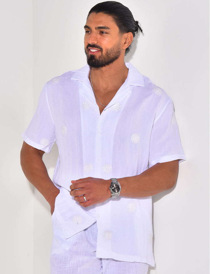 Lightweight embroidered shirt