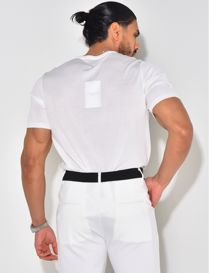 Dünnes geripptes T-Shirt   Dünnes geripptes T-Shirt