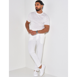 Dünnes geripptes T-Shirt   Dünnes geripptes T-Shirt