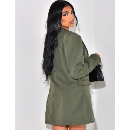 Short skirt and suit jacket set with hidden buttonhole Short skirt and suit jacket set with hidden buttonhole