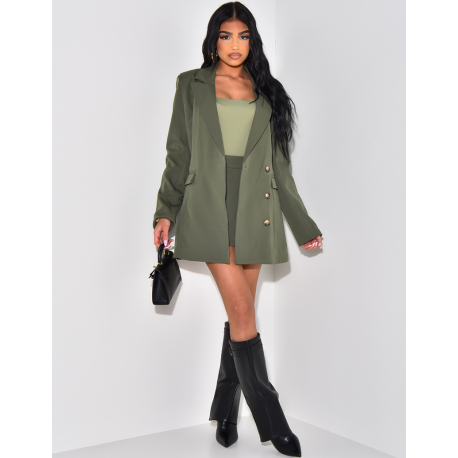 Short skirt and suit jacket set with hidden buttonhole Short skirt and suit jacket set with hidden buttonhole