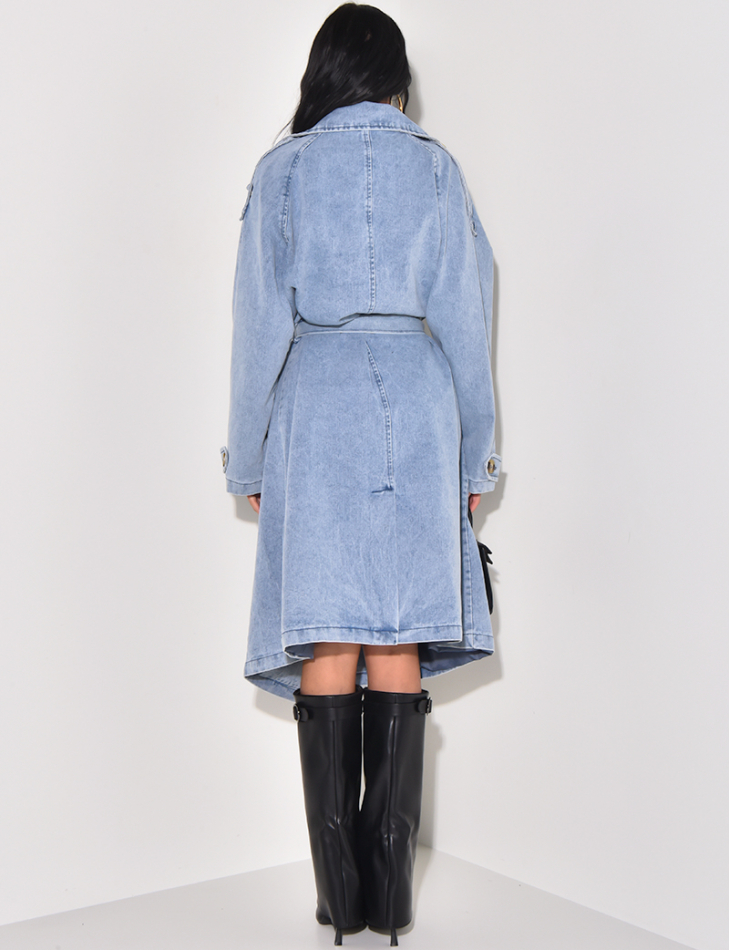 Trench oversize en jeans délavé à ceinture à la taille Trench oversize en jeans délavé à ceinture à la taille