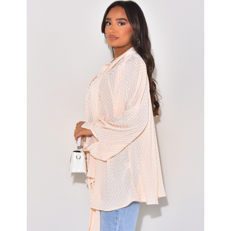 Chemisier à motif damier ton sur ton à nouer au col Chemisier à motif damier ton sur ton à nouer au col