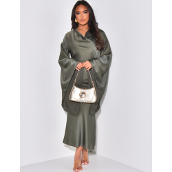 Langes Satinkleid mit drapiertem Kragen & ausgestellten Ärmeln *in beide Richtungen tragbar Langes Satinkleid mit drapiertem Kragen & ausgestellten Ärmeln *in beide Richtungen tragbar