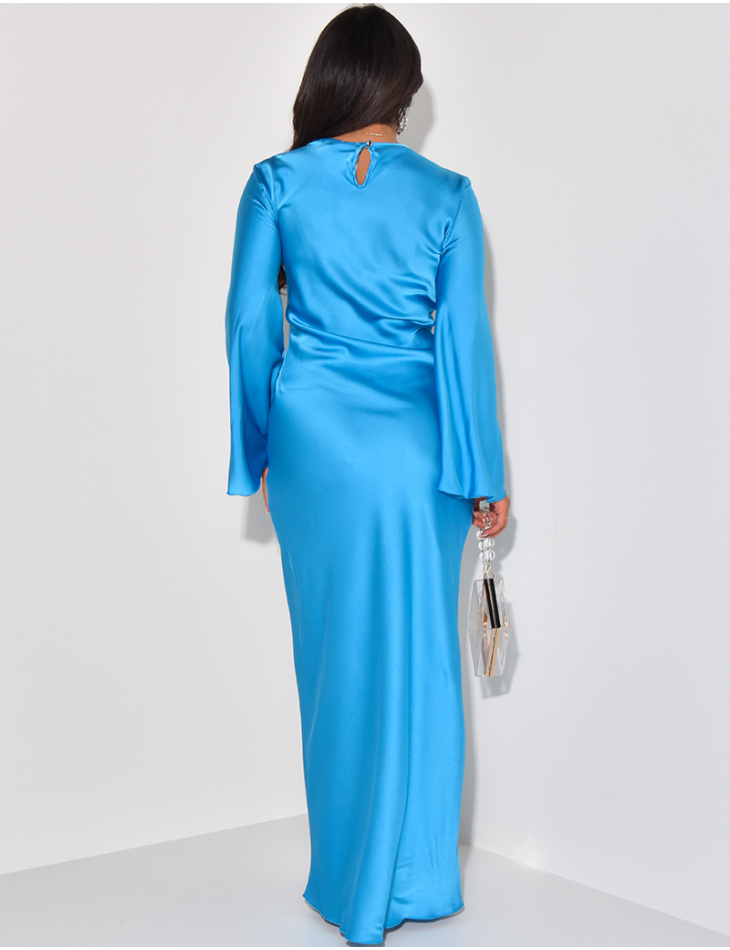 Robe longue en satin effet croise sur l avant