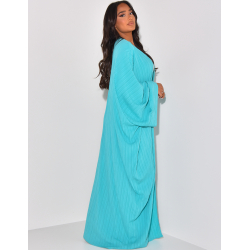 Texturiertes Ensemble aus langem Kimono und gerader Hose.