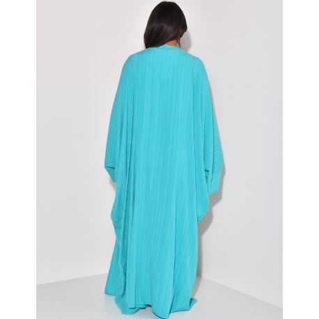 Texturiertes Ensemble aus langem Kimono und gerader Hose.