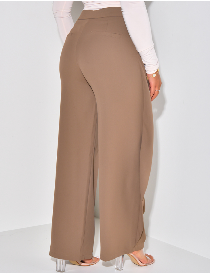 Pantalon de tailleur à empiècement asymétrique