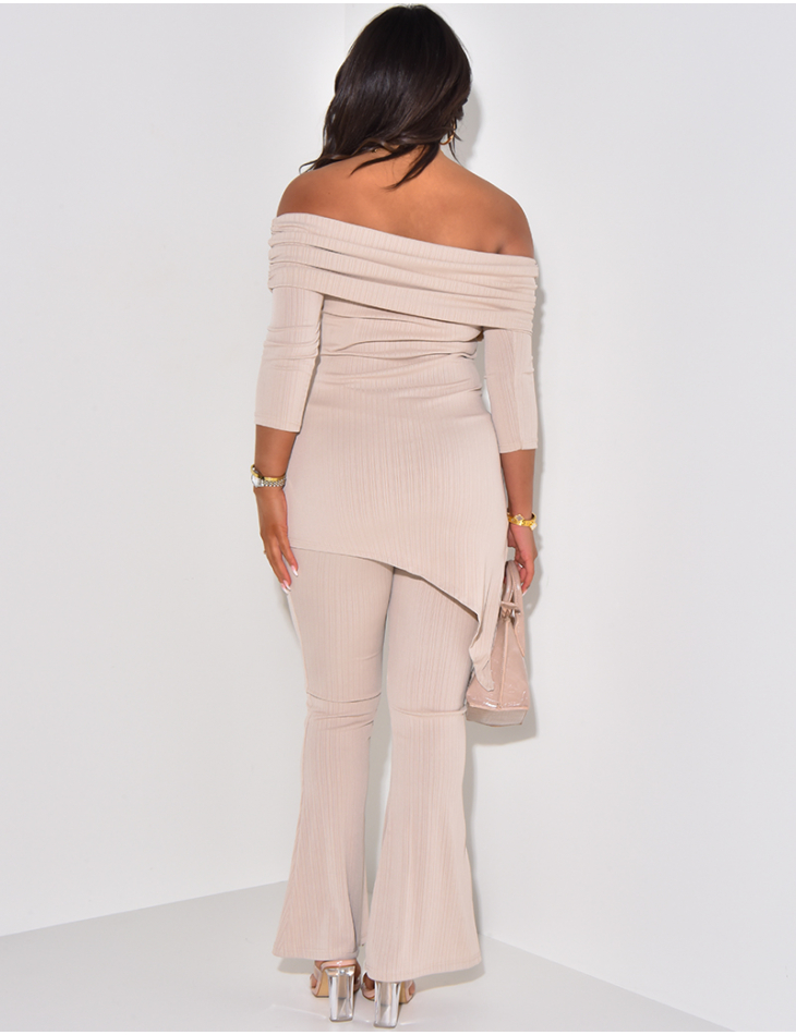 Textured trousers and asymmetric boat-neck top set Textured trousers and asymmetric boat-neck top set