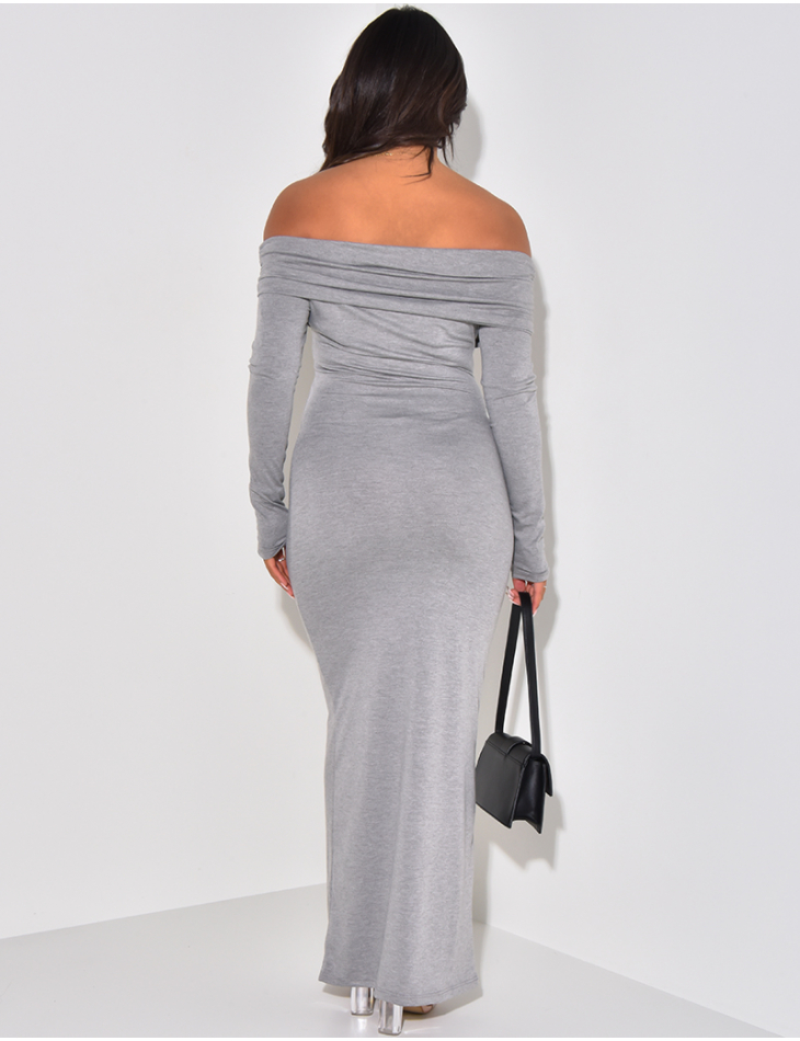 Langes Kleid mit U-Boot-Ausschnitt Langes Kleid mit U-Boot-Ausschnitt