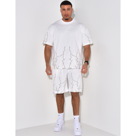 Ensemble short et t-shirt à broderie floral  Ensemble short et t-shirt à broderie floral