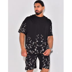 Set aus Shorts und T-Shirt mit Blumenstickerei Set aus Shorts und T-Shirt mit Blumenstickerei