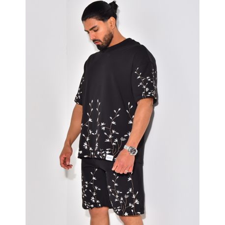 Set aus Shorts und T-Shirt mit Blumenstickerei Set aus Shorts und T-Shirt mit Blumenstickerei