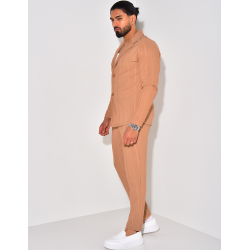 Strukturiertes Set aus Hose und Hemd Strukturiertes Set aus Hose und Hemd