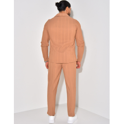 Strukturiertes Set aus Hose und Hemd Strukturiertes Set aus Hose und Hemd