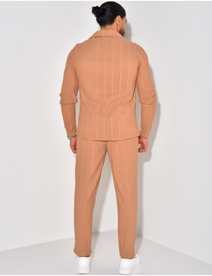 Strukturiertes Set aus Hose und Hemd Strukturiertes Set aus Hose und Hemd