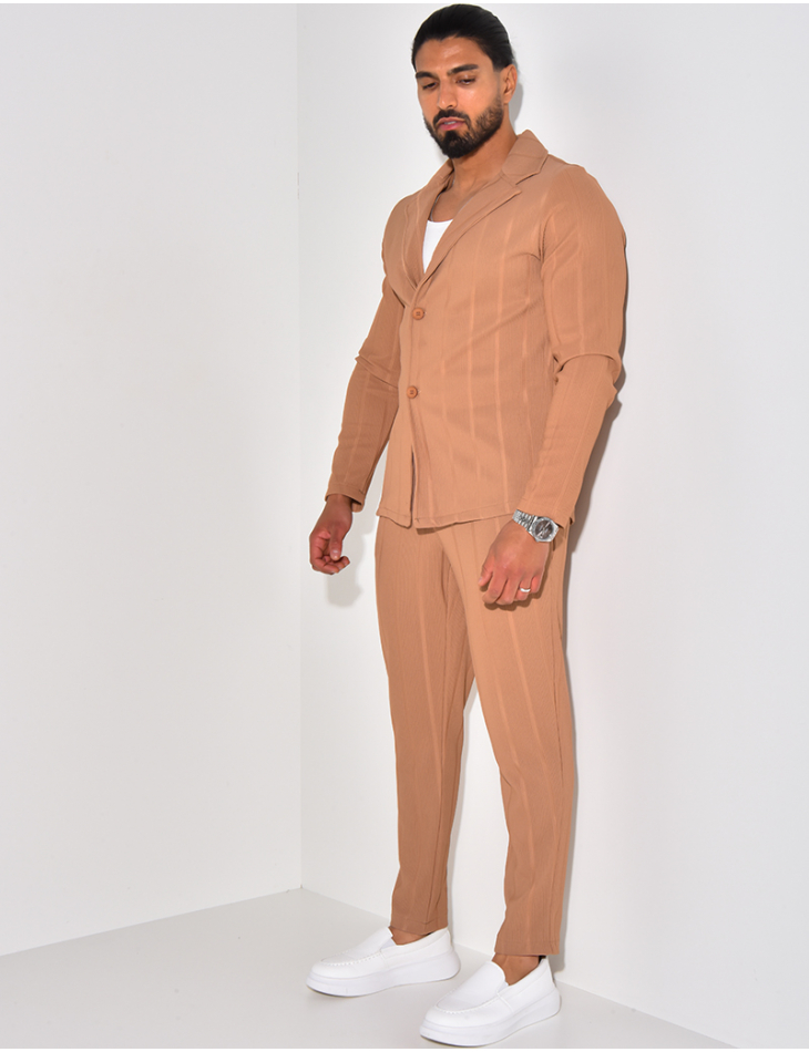 Strukturiertes Set aus Hose und Hemd Strukturiertes Set aus Hose und Hemd