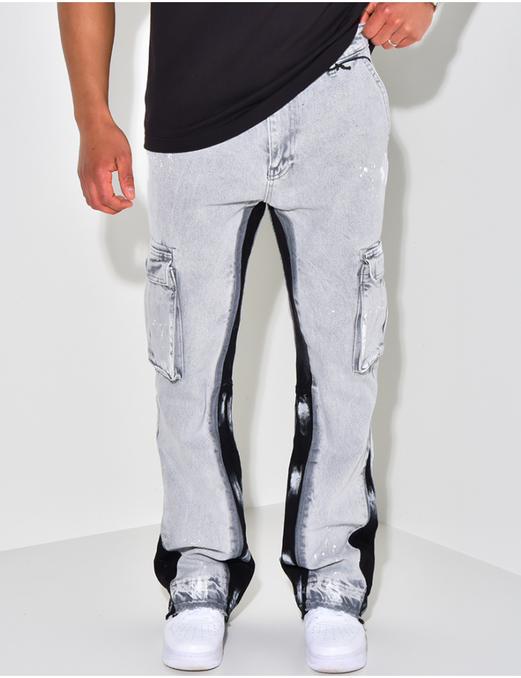 Jeans mit Farbflecken Jeans mit Farbflecken