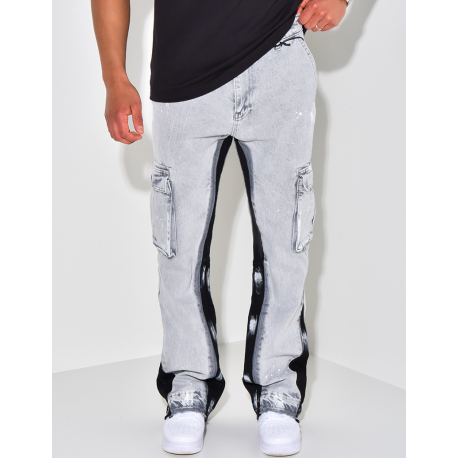 Jeans mit Farbflecken Jeans mit Farbflecken