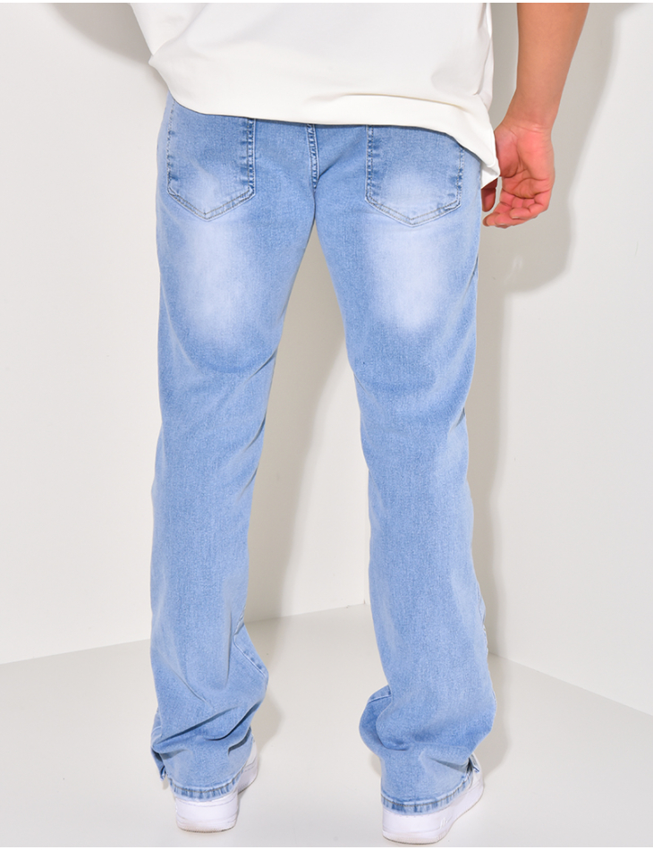 Jeans destroy à tâches de peinture Jeans destroy à tâches de peinture