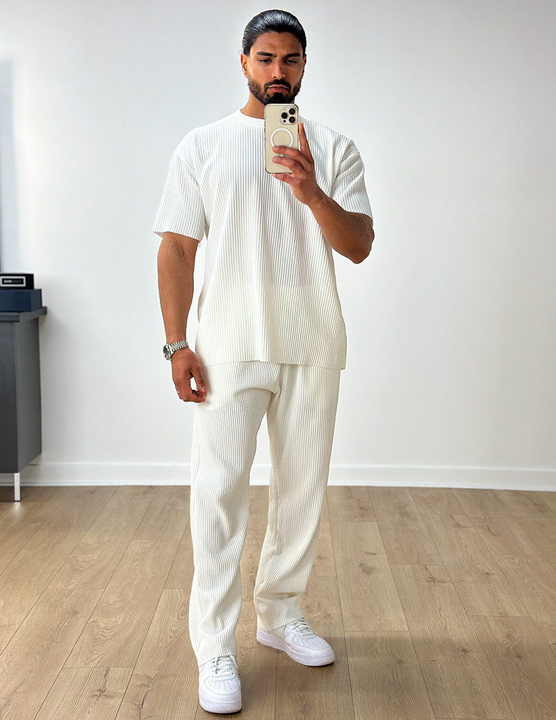 Ensemble pantalon et t-shirt côtelé