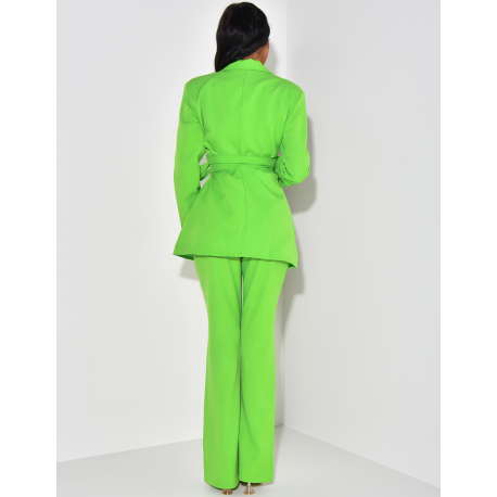 Ensemble de tailleur à ceinture large et pantalon évasé effet lin Ensemble de tailleur à ceinture large et pantalon évasé effet lin