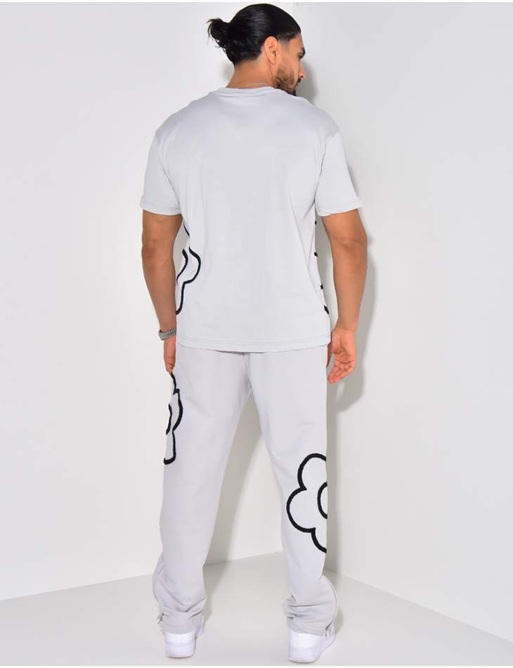 Ensemble pantalon et t-shirt à motifs brodés Ensemble pantalon et t-shirt à motifs brodés