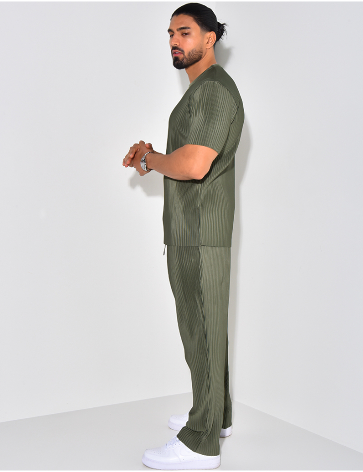 Ensemble t-shirt et pantalon