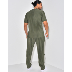 Ensemble t-shirt et pantalon