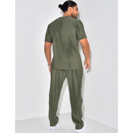 Ensemble t-shirt et pantalon