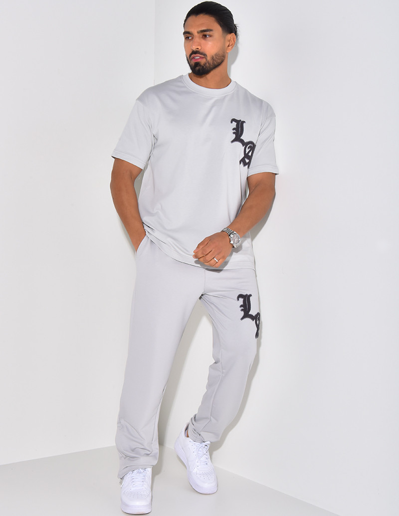 Ensemble t-shirt et jogging