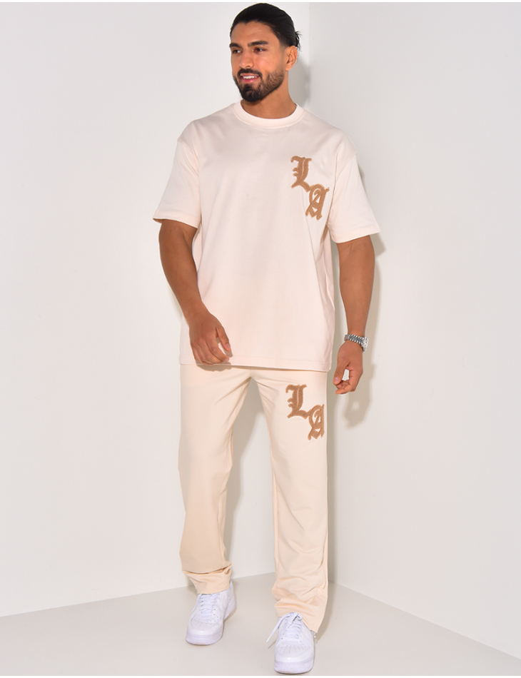 Ensemble t-shirt et jogging