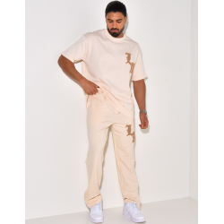 Ensemble t-shirt et jogging