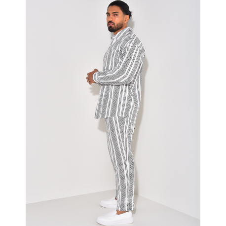 Ensemble pantalon et chemise à motifs Ensemble pantalon et chemise à motifs