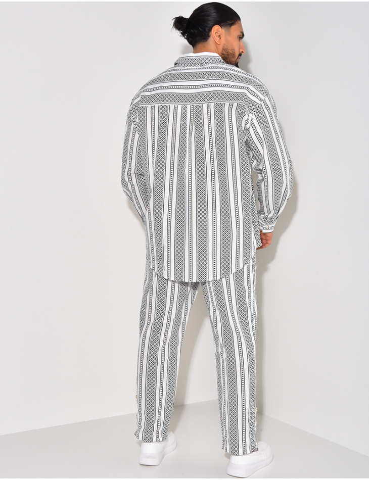 Ensemble pantalon et chemise à motifs Ensemble pantalon et chemise à motifs