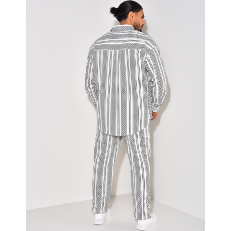 Ensemble pantalon et chemise à motifs Ensemble pantalon et chemise à motifs