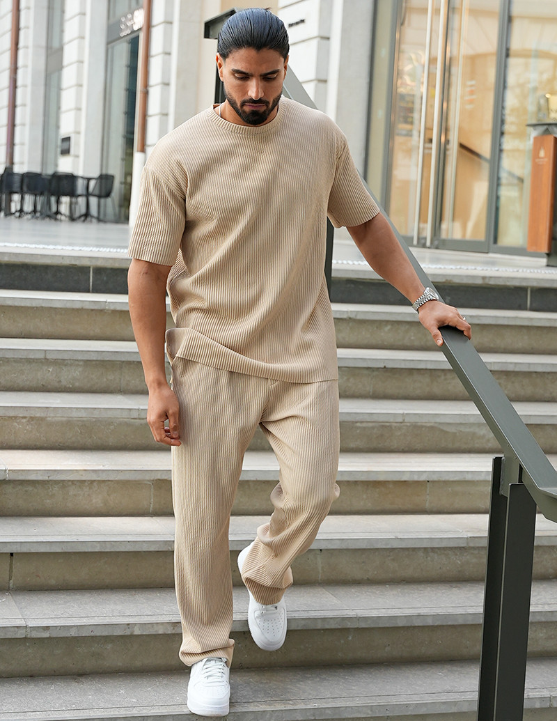 Ensemble pantalon et t-shirt côtelé