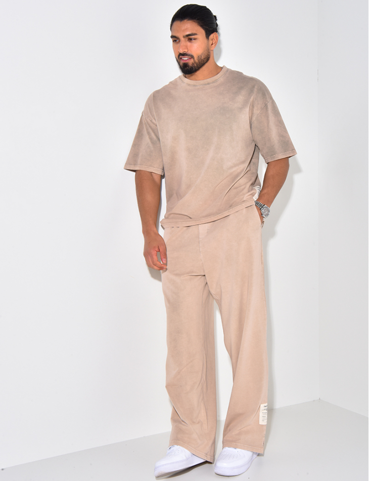 Ensemble pantalon et t-shirt délavé Ensemble pantalon et t-shirt délavé