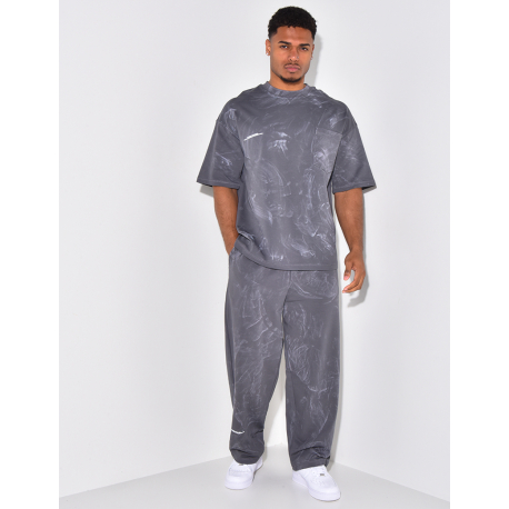 Ensemble pantalon et t-shirt à motifs Ensemble pantalon et t-shirt à motifs