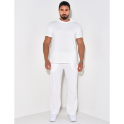 Ensemble t-shirt et pantalon Ensemble t-shirt et pantalon