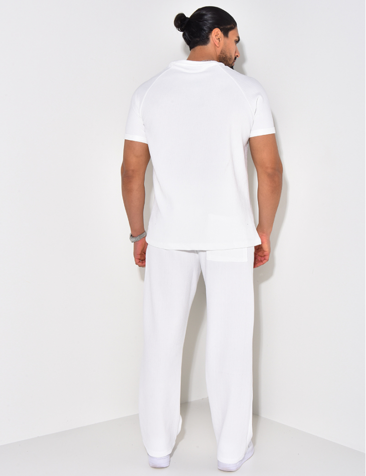 Ensemble t-shirt et pantalon Ensemble t-shirt et pantalon