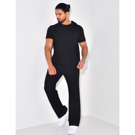 Ensemble t-shirt et pantalon