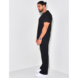 Ensemble t-shirt et pantalon