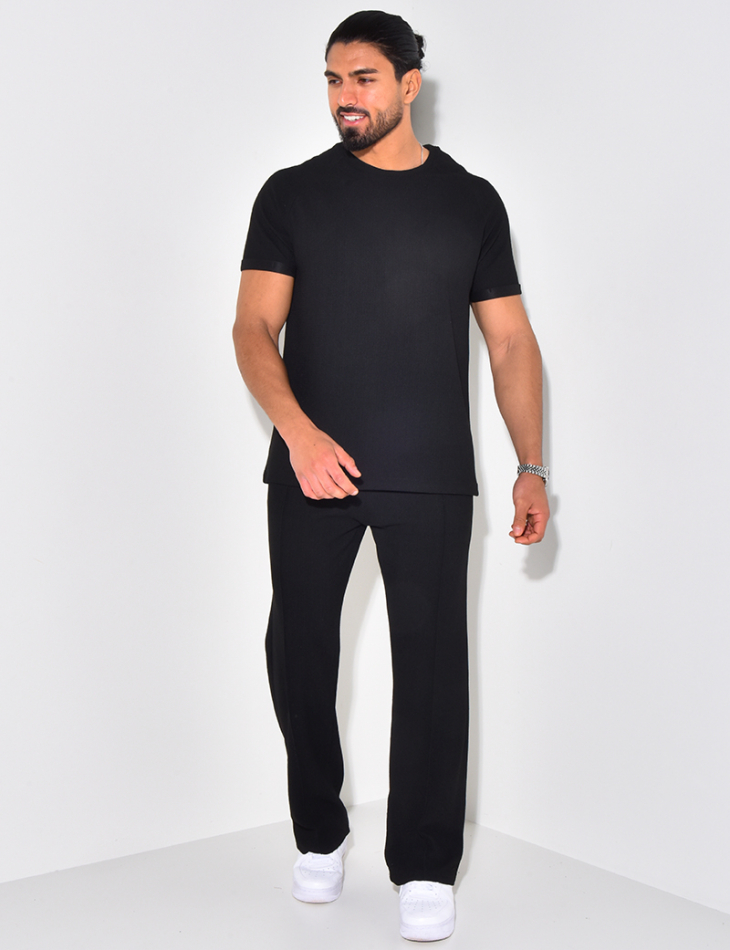 Ensemble t-shirt et pantalon
