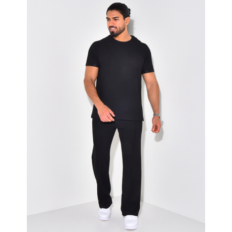 Ensemble t-shirt et pantalon
