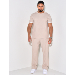 Ensemble t-shirt et pantalon