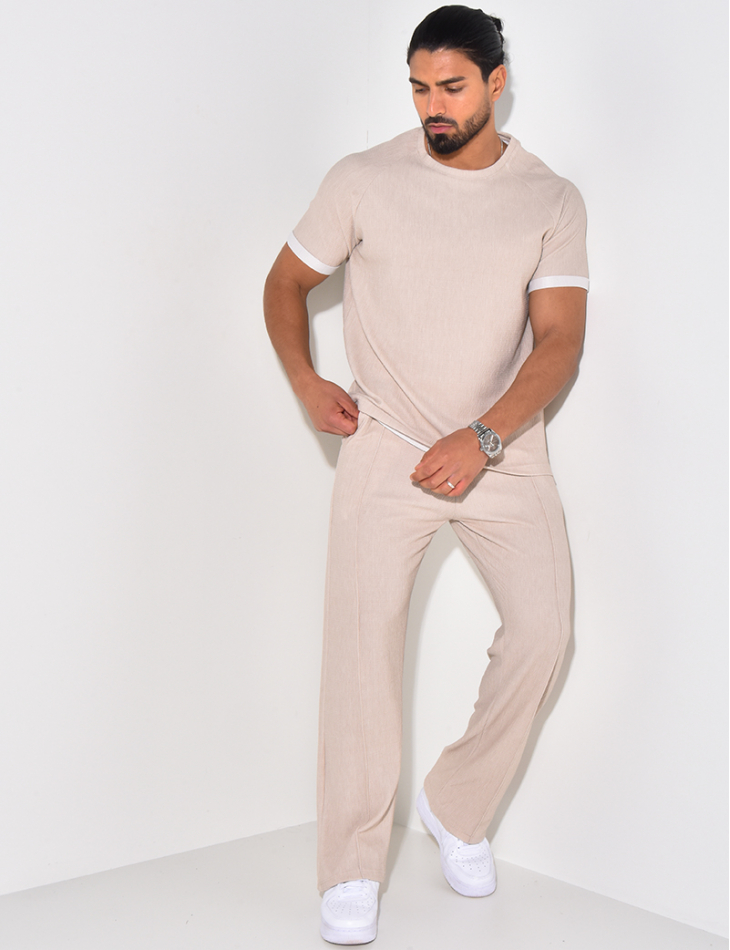 Ensemble t-shirt et pantalon