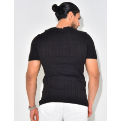 T-shirt relief T-shirt relief