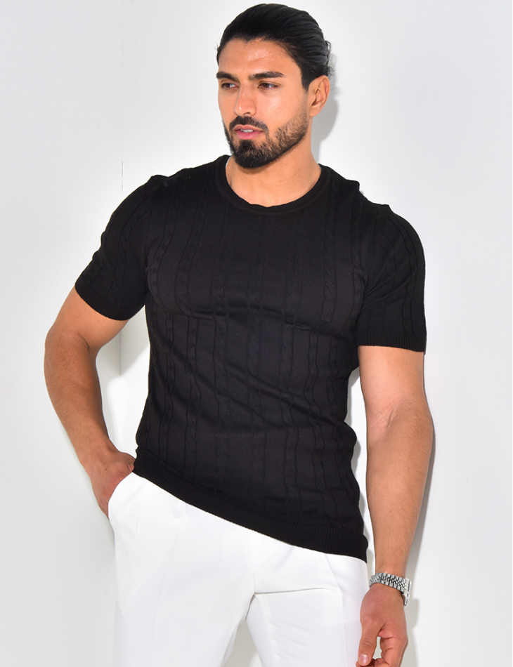 T-shirt relief T-shirt relief